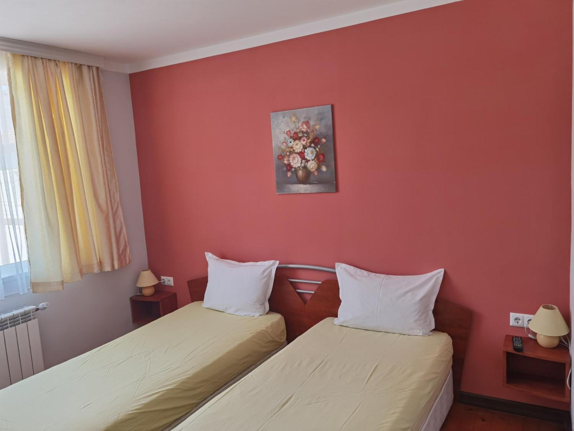 Mira Guest House Dobrinishte Quarto foto