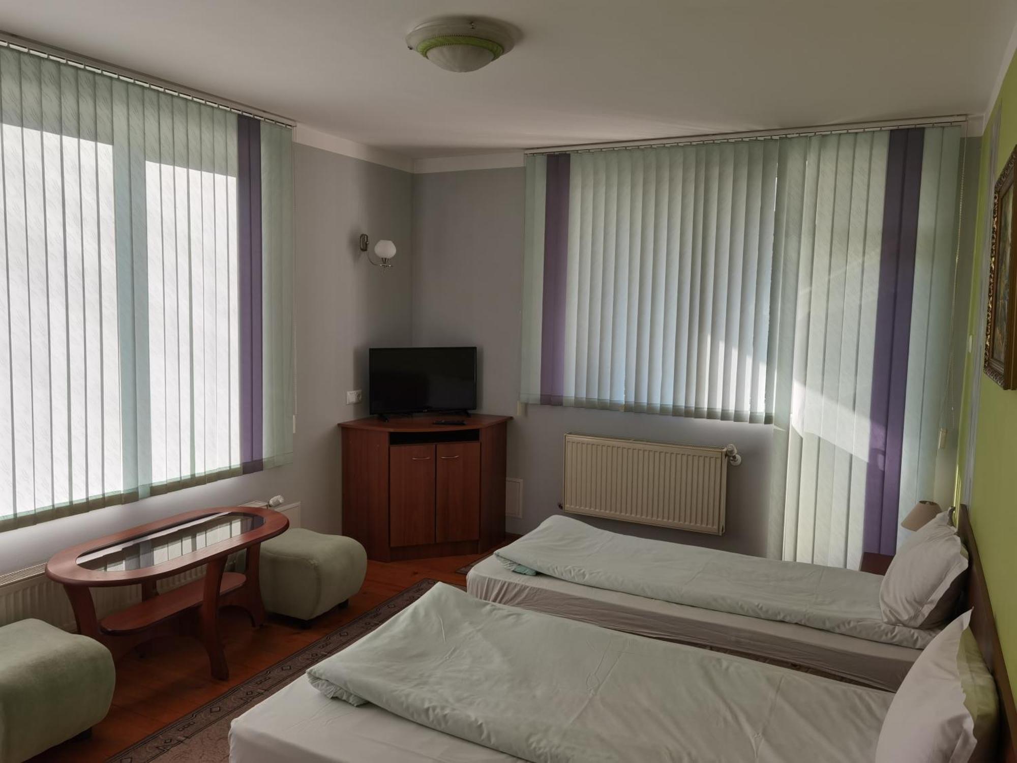 Mira Guest House Dobrinishte Quarto foto