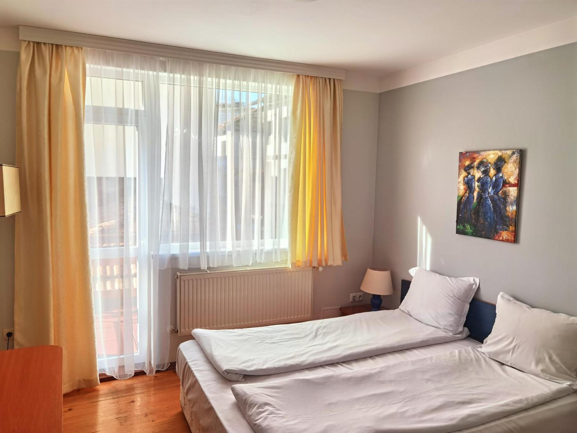 Mira Guest House Dobrinishte Quarto foto